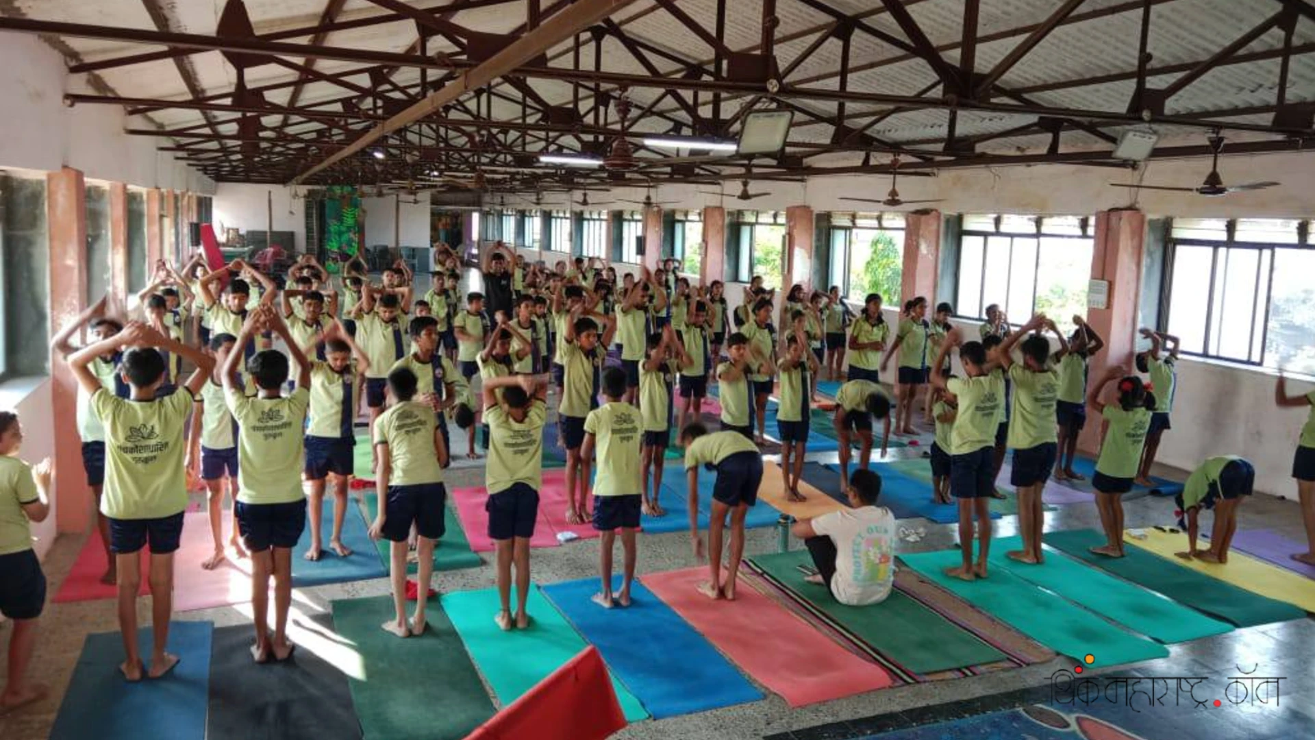 -yogasan-suryanamaskar-